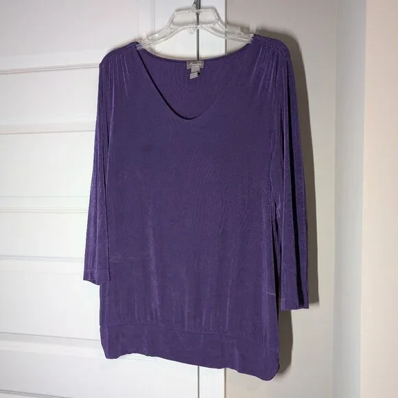 Purple blouse - Picture 1 of 3